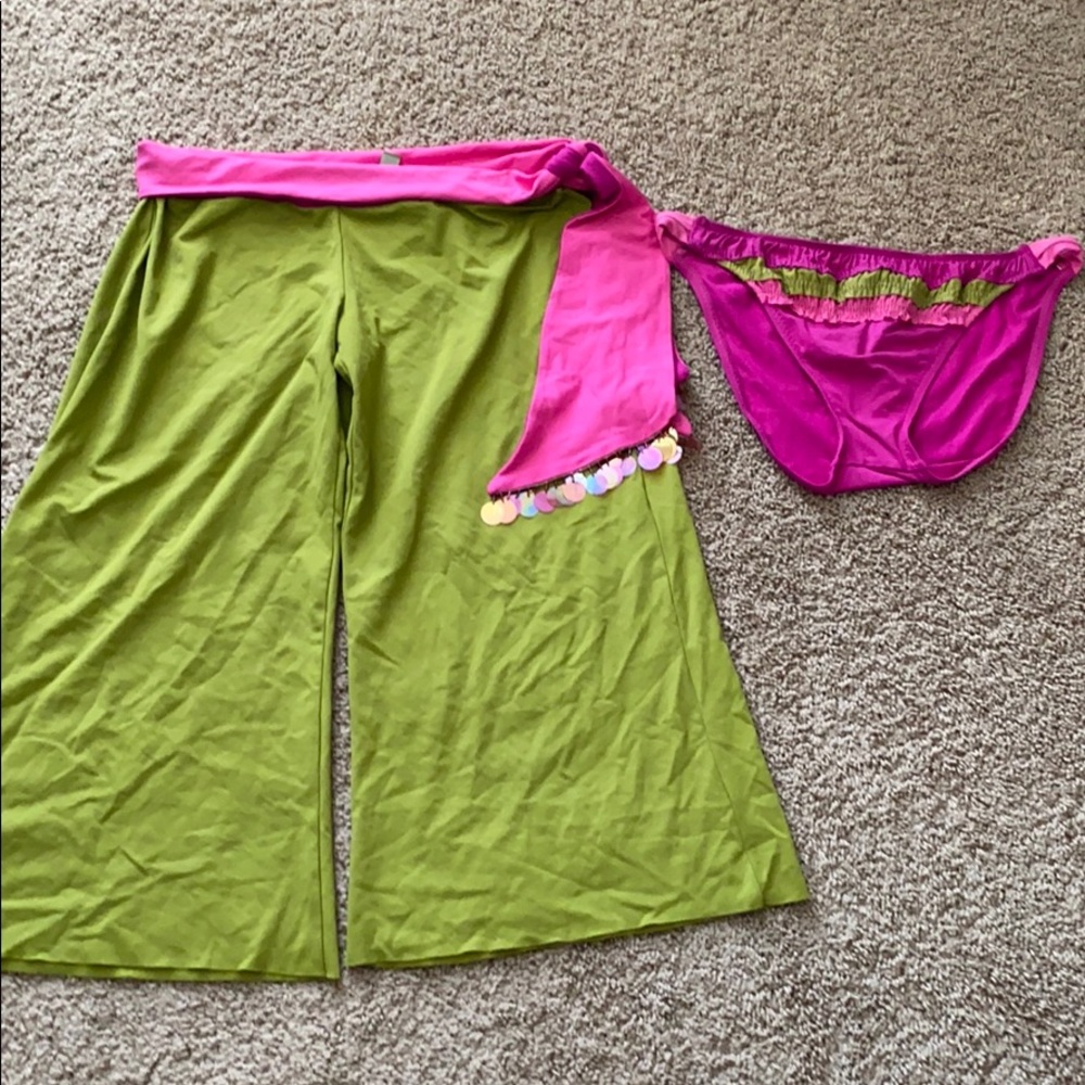 Becca 2 pc swim set. Sz  small/ medium